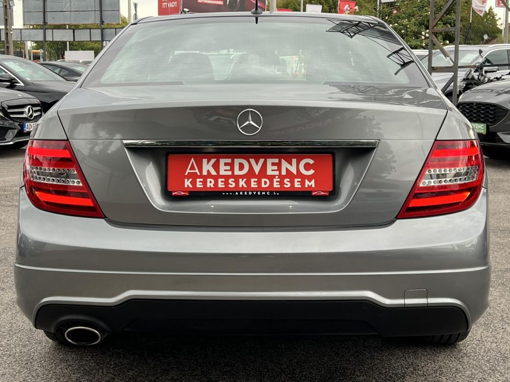MERCEDES-BENZ C 220 CDI BlueEFFICIENCY Avantgarde (Automata) AMG csomag. Téli-nyári garnitúra. Álomszép beltér!