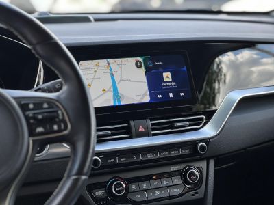 KIA NIRO e-Niro 39kWh Silver 73e km. távtartó. sávtartó. ülésfűtés. félbőr. CARPLAY!