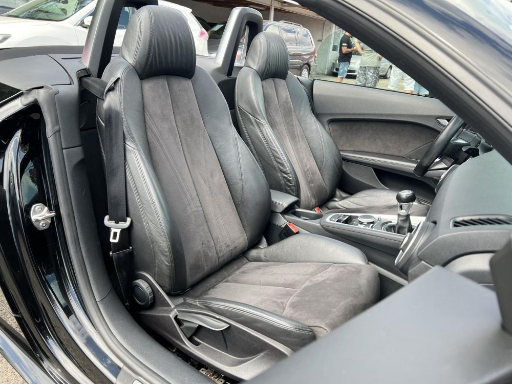 AUDI TT Roadster 2.0 TDI ultra LED Navi Virtual Cockpit Keyless Ülésfűtés Bluetooth