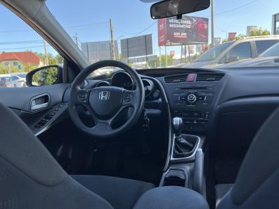 HONDA CIVIC 1.4 Comfort M.o-i. Klíma Tempomat Bluetooth Márkaszervizelt!