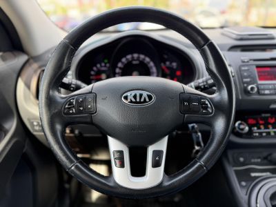KIA SPORTAGE 2.0 CRDi EX Prémium 4x4 Magyarországi. tempomat. digitklíma. tolatóradar. vonóhorog. téli-nyári kerék!