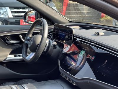 MERCEDES-BENZ E 300 e T 9G-TRONIC Plug-in hybrid AMG. 4D Burmester hifi 3DX2 kijelző Panorámatető Masszázs ülések!