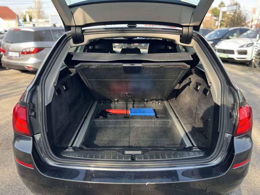BMW 520d Touring (Automata) Tempomat Ülésfűtés Bluetooth Manuál 6 A LEGJOBB ÁRON!