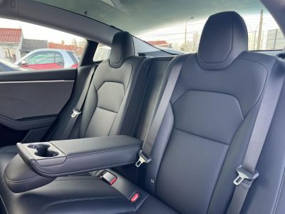 TESLA MODEL 3 RWD Premium (Automata)