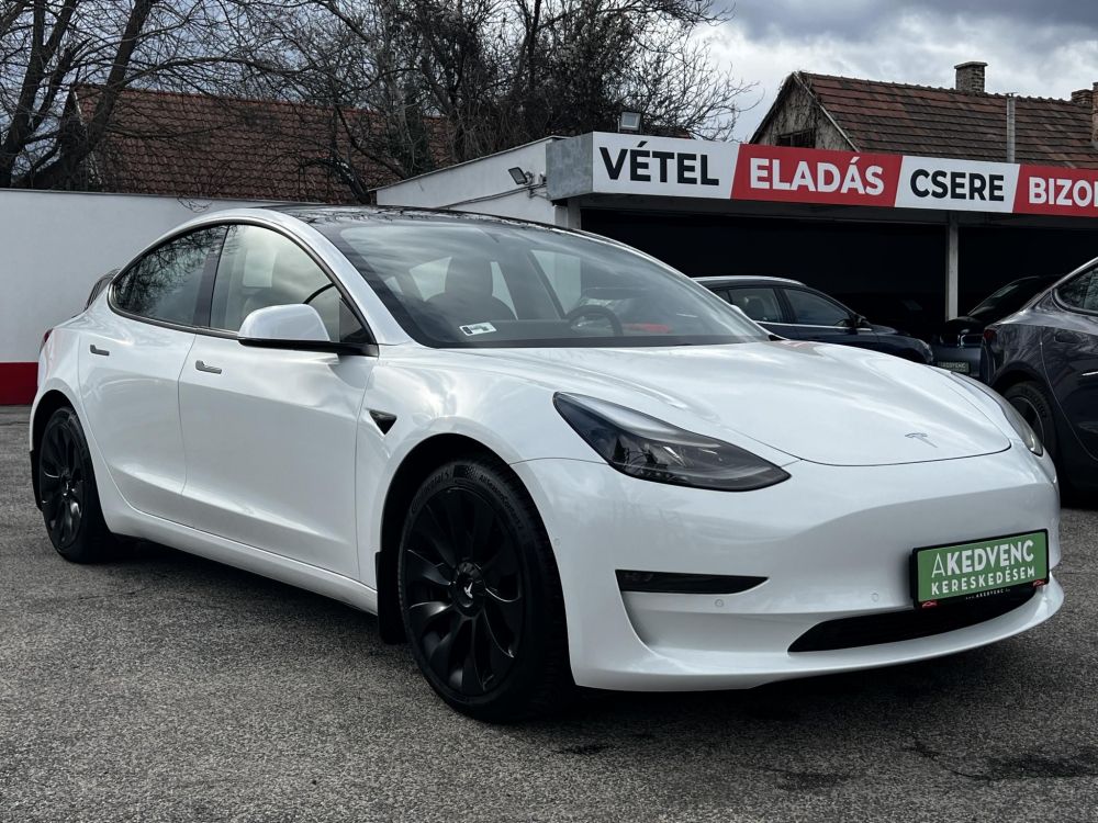 TESLA MODEL 3 Long Range AWD (Automata) 500km-es hatótáv. mátrix LED. garanciális. hőszívattyú. 4 évszakos gumik!