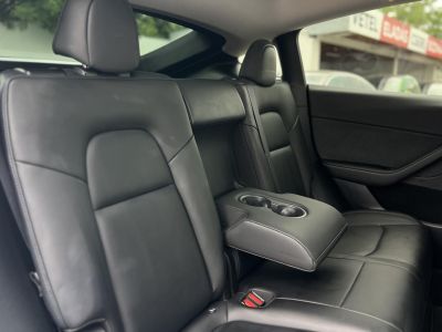 TESLA MODEL Y Long Range AWD (Automata) AMD Ryzen. hőszivattyú. mátrix LED. premium hifi