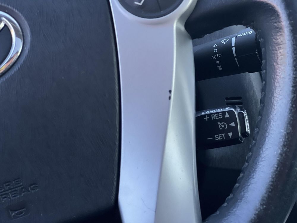 TOYOTA PRIUS+ 1.8 HSD Executive e-CVT Skyview 7 személyes 270e km. panorámatető. head-up. tempomat. vonóhorog