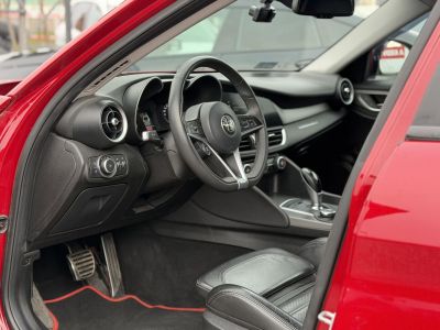 ALFA ROMEO GIULIA 2.0 Veloce Q4 (Automata) 280le. ALFA ROSSO. 116e km!