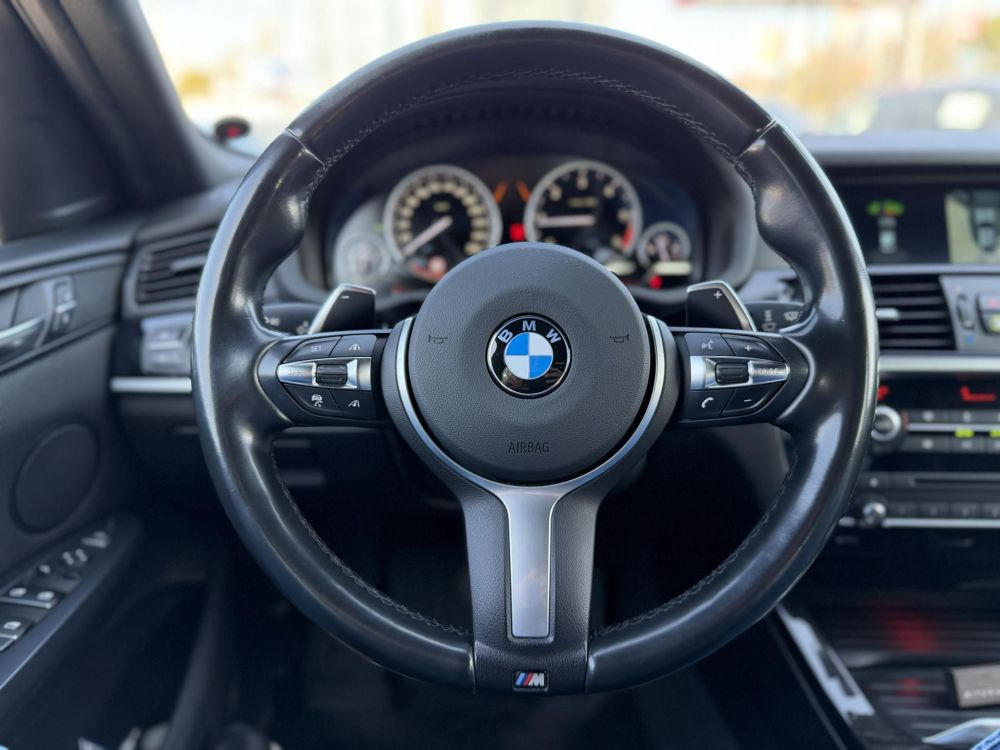 BMW X4 xDrive20d M Sport (Automata) 133e km. M.o.-i. magasan felszerelt. téli-nyári kerék. teljes szerviztörténet!