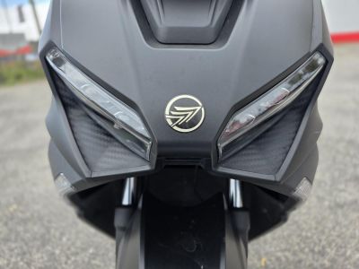 KEEWAY VIESTE 125 Gyorsabb. mint a reggeli kávé-és nem is hűl ki!