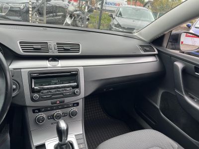 VOLKSWAGEN PASSAT VII Variant 1.6 CR TDI Comfortline BMT DSG M.o.-i. Panorámatető Tempomat Ülésfűtés Bluetooth Vezérlés cserélve!