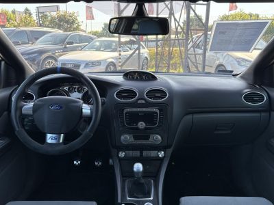 FORD FOCUS RS 2.5 T Értékes kiegészítőkkel