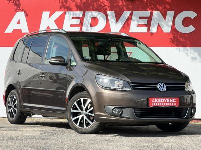 VOLKSWAGEN TOURAN 1.6 CR TDI Comfortline [7 személy] Vezérlés cserélve. 4 évszakos gumik!
