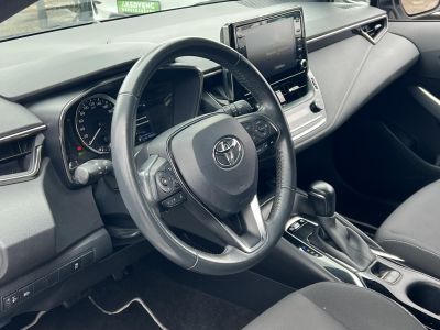 TOYOTA COROLLA 1.8 Hybrid Comfort Business e-CVT 80e km. tempomat. navigáció. ülésfűtés. kamera. digitklíma. 2 gyári kulcs!