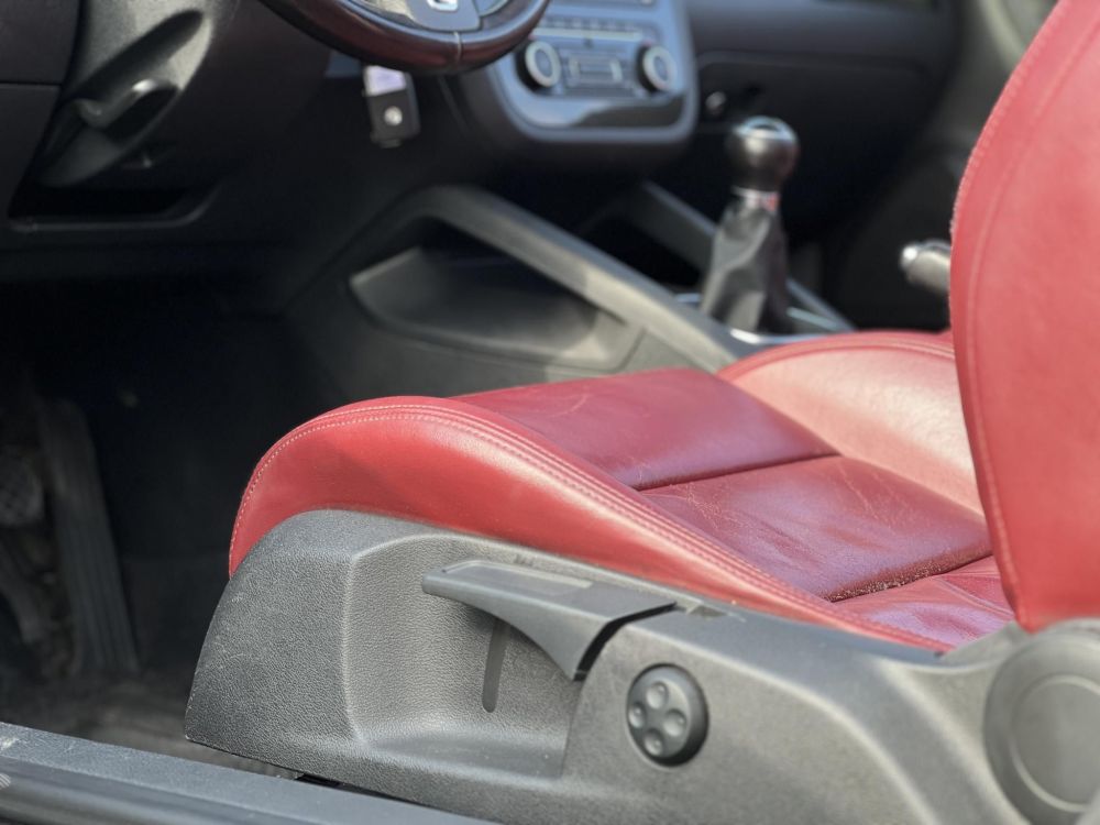 VOLKSWAGEN EOS 2.0 CR TDI Napfénytető. vezérlés cserélve. új kettős tömegű lendkerék!