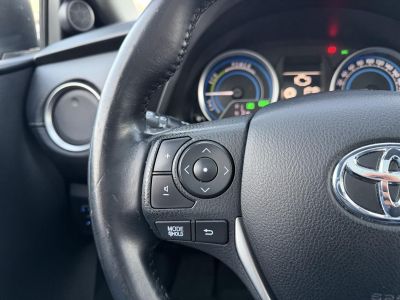 TOYOTA AURIS Touring Sports 1.8 HSD Executive Skyview (Automata) Panoráma Tempomat Ülésfűtés Kamera Keyless Navi