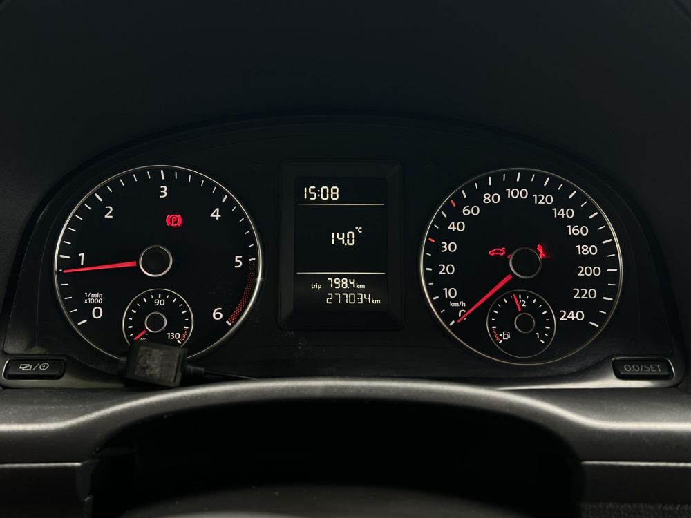 VOLKSWAGEN CADDY 1.6 CR TDI BlueMotion M.o.-i. Klíma Tempomat Bluetooth Téli-Nyári Áfás