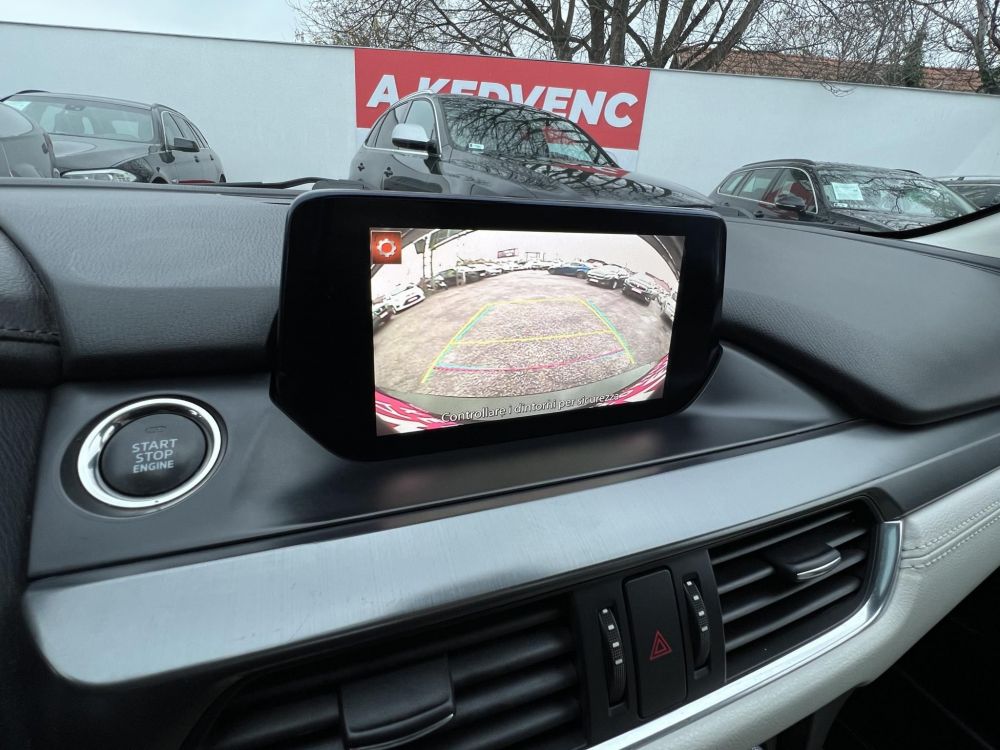 MAZDA 6 Sportkombi 2.2 CD Revolution Top (Automata) Sávtartó Head-up Napfénytető Fehér bőr Tolatókamera F1 Váltó!