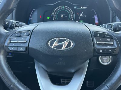 HYUNDAI KONA EV 64kWh Premium Magas felszereltség. megkímélt állapot!