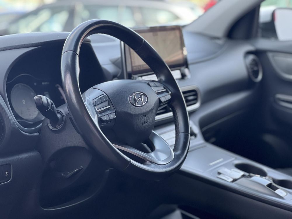 HYUNDAI KONA EV 64kWh Comfort 400+km hatótáv