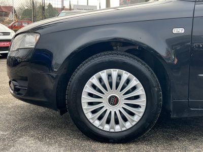 AUDI A4 1.6 Klíma Tolatóradar Új téli gumik!