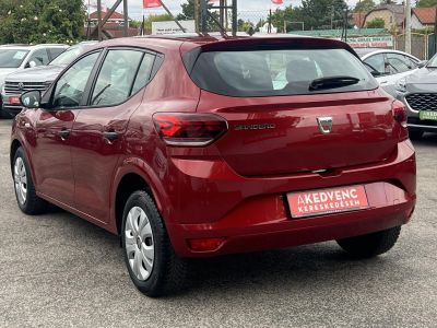 DACIA SANDERO 1.0 TCe Essential Magyarországi. Gyári fényezés. Végig vezetett szervizkönyv!