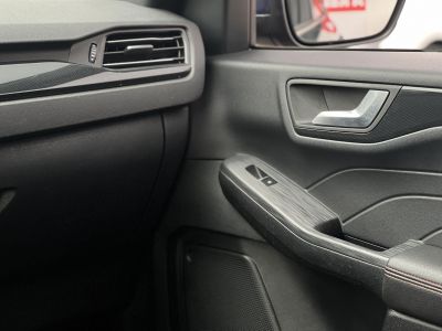 FORD KUGA 2.5 PHEV ST-Line X CVT 85e km. Carplay