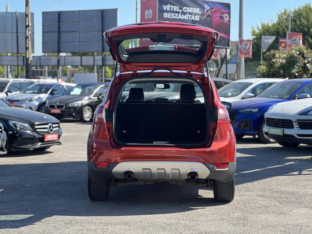 FORD KUGA 2.0 TDCi Titanium 4WD Magyarországi. ülésfűtés. keyless. tempomat. parkolóradar. friss szerviz!