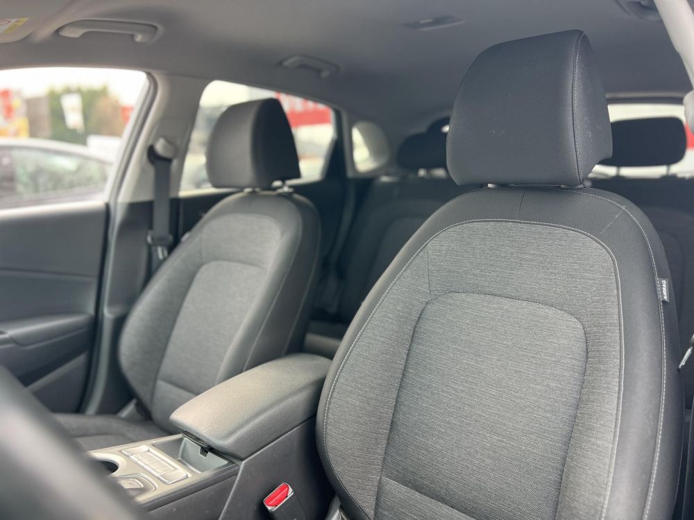 HYUNDAI KONA EV 64kWh Style 100% akku. HUD. sávtartó. CarPlay. 400km hatótáv!