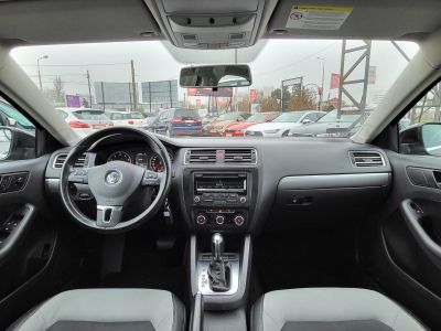 VOLKSWAGEN JETTA 1.4 TSI BMT Highline DSG Magyarországi Tempomat Ülésfűtés Frissen szervizelt!