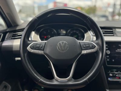 VOLKSWAGEN PASSAT VIII Variant 2.0 TDI SCR Business DSG Masszázs ülés. Carplay