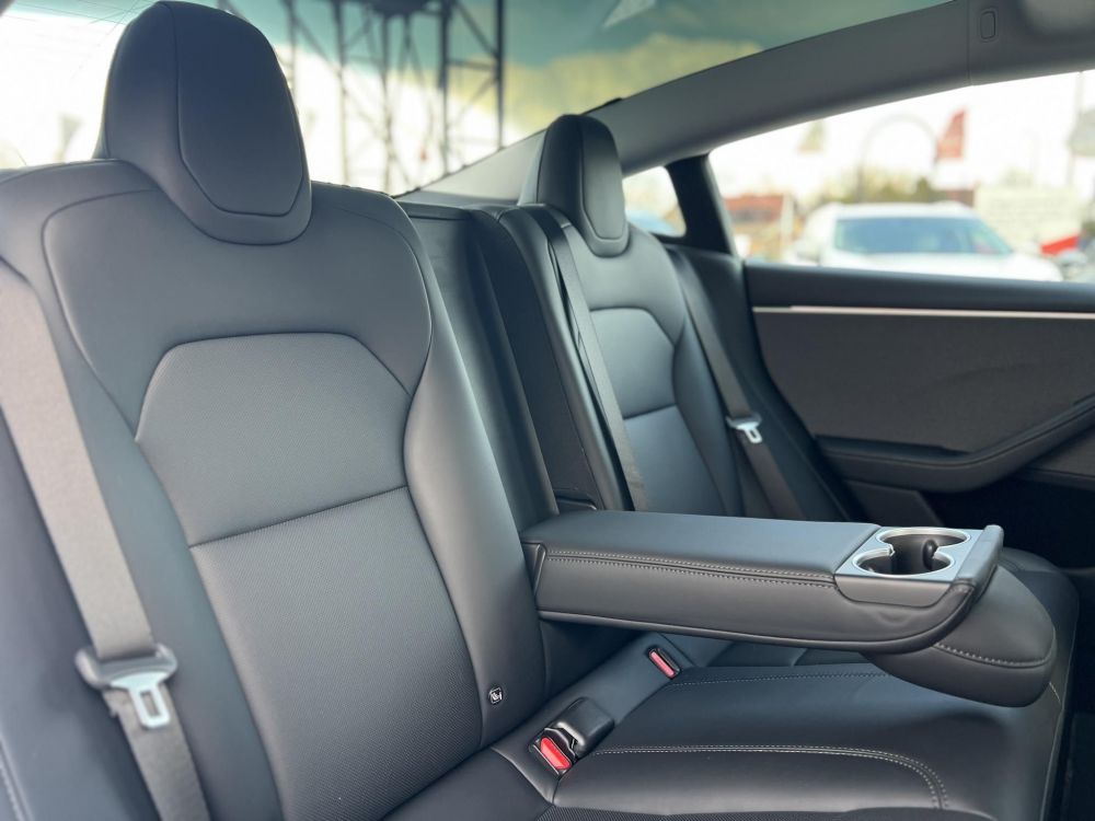 TESLA MODEL 3 RWD Premium (Automata)