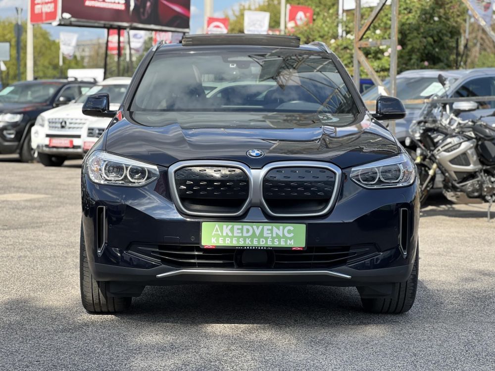 BMW IX3 73,9kWh Konyak bőr. Virtual Cockpit. Panoráma tető. CARPLAY!