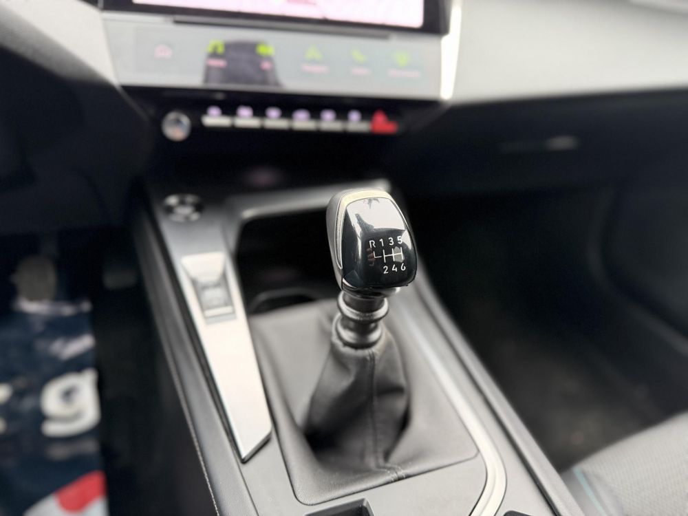 PEUGEOT 308 SW 1.5 BlueHDi Allure LED Tempomat Navi Mirrorscreen Bluetooth 360kamera