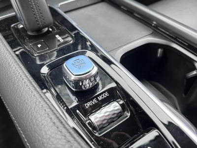 VOLVO S90 2.0 [B4] MHEV Inscription Geartronic harman/kardon hangrendszer. végig vezetett szervizkönyv