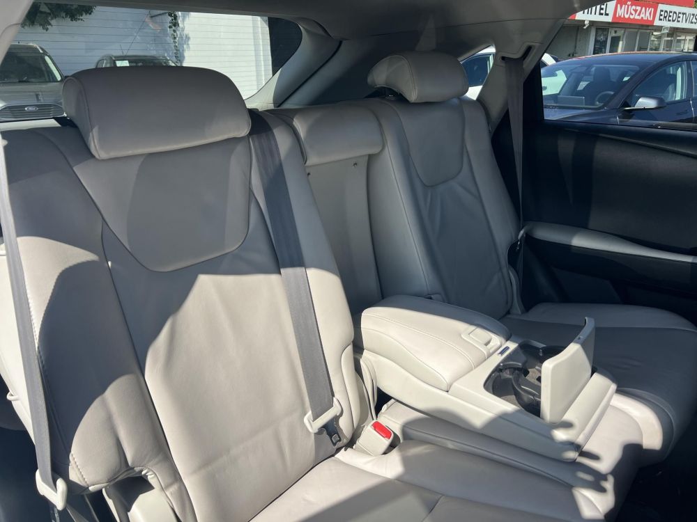 LEXUS RX 450h Executive CVT Dokumentált előélet. Vajbőr belső. 4 évszakos gumik!