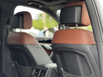 VOLKSWAGEN TOUAREG 3.0 V6 TDI Atmosphere Tiptronic ic 135e km. M.o.-i. magasan felszerelt. márkaszervizelt előélet!