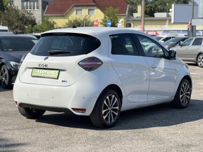 RENAULT ZOE Z.E. R135 52 kWh Intens (Automata) 119e km. 300+ km hatótáv