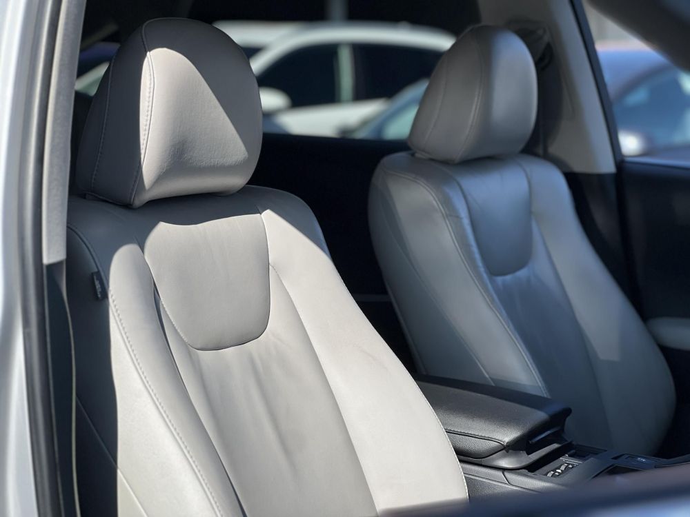 LEXUS RX 450h Executive CVT Dokumentált előélet. Vajbőr belső. 4 évszakos gumik!