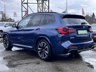 BMW IX3 73,9kWh M-sport Carplay Panoráma tető ÁFÁS-ÁR!