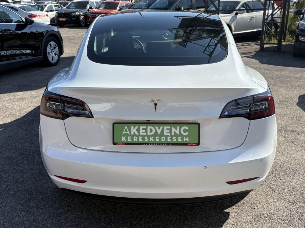 TESLA MODEL 3 Standard Range Plus Aut 96e km. mátrix LED. facelift. hőszivattyú. premium hifi. garanciális!
