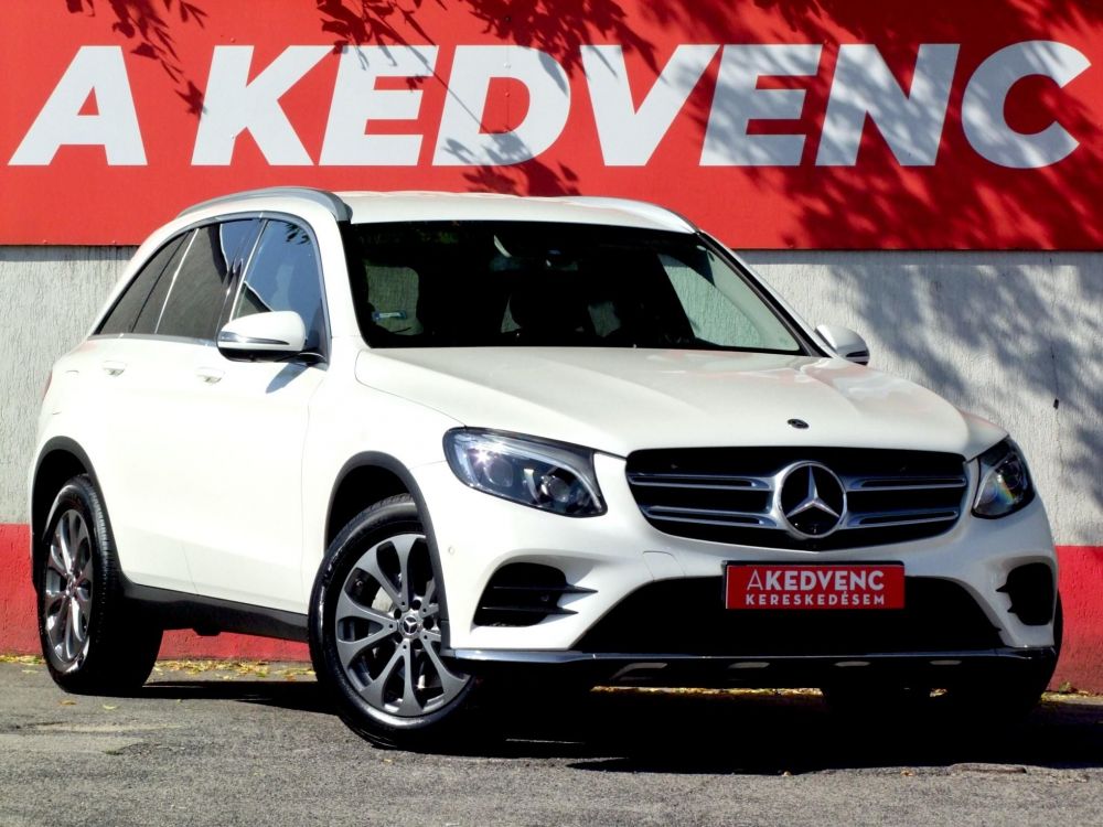 MERCEDES-BENZ GLC 220 d 4Matic 9G-TRONIC AMG csomag. LED Távtartó Head-Up Navi 360 kamera Bluetooth Megkímélt!