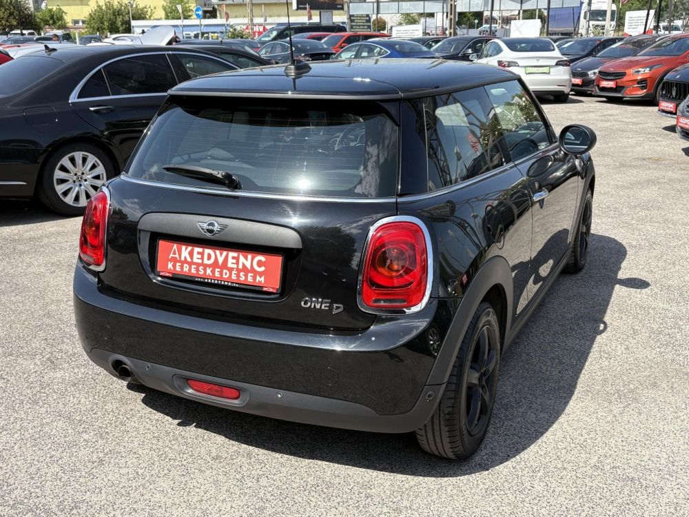 MINI MINI ONE 1.5D 70 KW (95LE) Faceliftes modell!