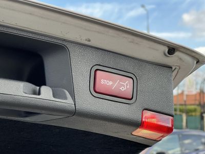 MERCEDES-BENZ C 250 T BlueEFFICIENCY Avantgarde (Automata) FACELIFT. Teljes szerviztörténet. vezérlés cserélve!