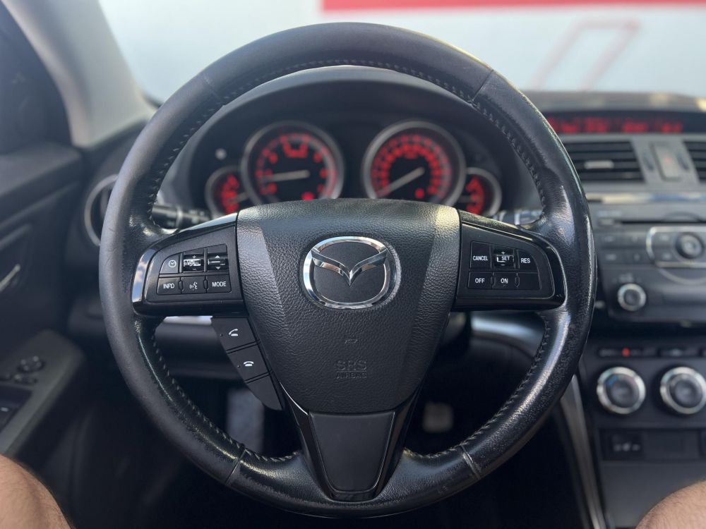 MAZDA 6 Sportkombi 2.5 GTA BOSE hifi. Gyári fényezés. Téli-nyári garnitúra. 1.5T horog. Legjobb ár!