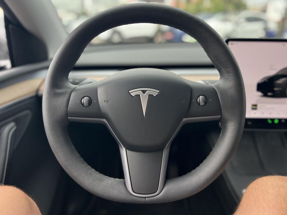 TESLA MODEL Y Long Range AWD (Automata) 510km hatótáv. RYZEN proci. 2031-ig garancia!