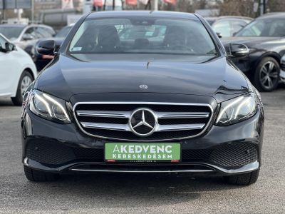 MERCEDES-BENZ E 350 e 9G-TRONIC 150e km. Bőr belső. kamera. frissen szervizelt