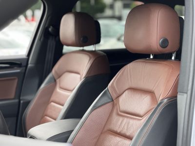 VOLKSWAGEN TOUAREG 3.0 V6 TDI Atmosphere Tiptronic ic 135e km. M.o.-i. magasan felszerelt. márkaszervizelt előélet!