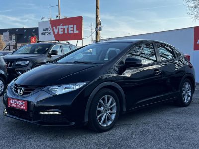 HONDA CIVIC 1.4 Comfort M.o-i. Klíma Tempomat Bluetooth Márkaszervizelt!