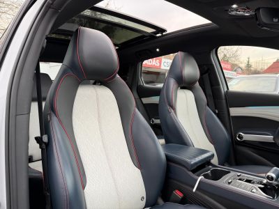 BYD ATTO 3 Design 60,4kWh LFP. M.o.-i. 1.tul. garanciális. panorámatető. világos belső!